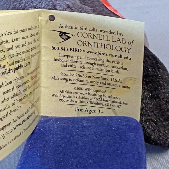 SINGING BIRD, PLAYS REAL BIRD CALLS, AMERICAN ROBIN, 6 L x 4 ½ W x 4 ¾ H INCH - Picture 16 of 16